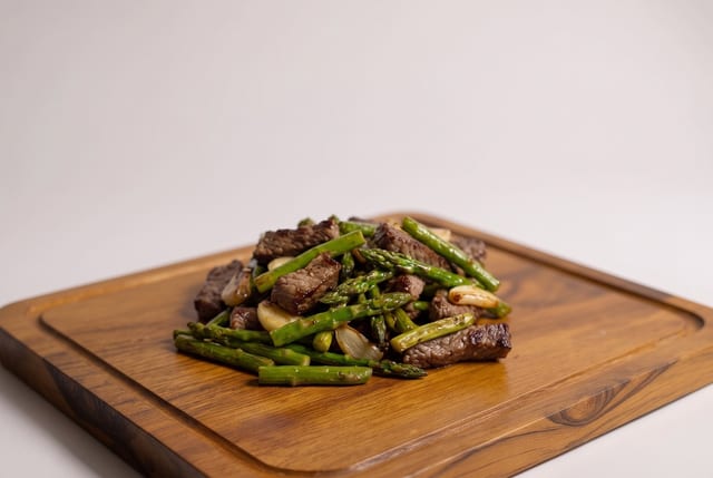 Flank Steak and Asparagus*
